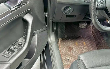 Skoda Superb III рестайлинг, 2022 год, 1 489 000 рублей, 13 фотография