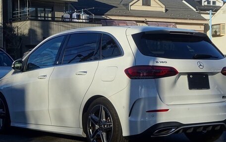 Mercedes-Benz B-Класс, 2023 год, 1 517 000 рублей, 4 фотография