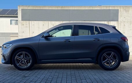 Mercedes-Benz GLA, 2023 год, 2 498 000 рублей, 4 фотография