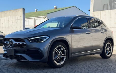 Mercedes-Benz GLA, 2023 год, 2 498 000 рублей, 3 фотография