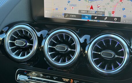 Mercedes-Benz GLA, 2023 год, 2 498 000 рублей, 20 фотография
