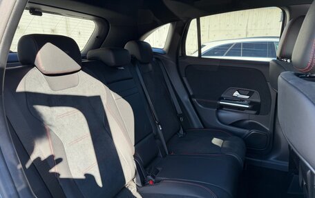 Mercedes-Benz GLA, 2023 год, 2 498 000 рублей, 28 фотография