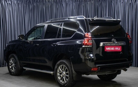 Toyota Land Cruiser Prado 150 рестайлинг 2, 2017 год, 5 298 000 рублей, 7 фотография