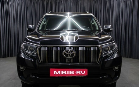 Toyota Land Cruiser Prado 150 рестайлинг 2, 2017 год, 5 298 000 рублей, 2 фотография