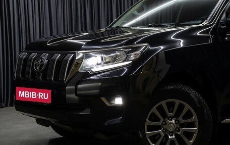 Toyota Land Cruiser Prado 150 рестайлинг 2, 2017 год, 5 298 000 рублей, 20 фотография