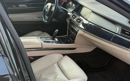 BMW 7 серия, 2010 год, 1 000 000 рублей, 6 фотография