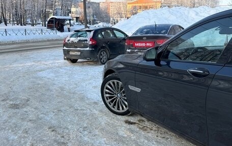 BMW 7 серия, 2010 год, 1 000 000 рублей, 4 фотография