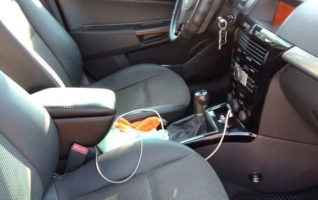 Opel Astra H, 2012 год, 650 000 рублей, 5 фотография