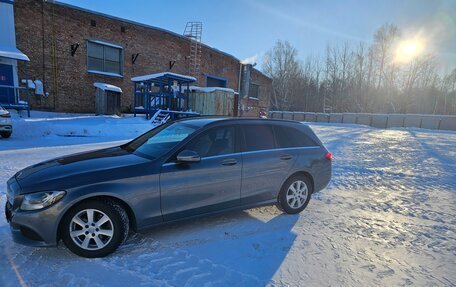 Mercedes-Benz C-Класс, 2018 год, 2 150 000 рублей, 4 фотография