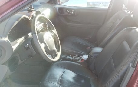 Hyundai Santa Fe III рестайлинг, 2003 год, 620 000 рублей, 11 фотография