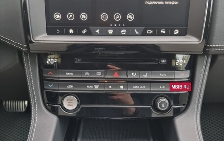 Jaguar F-Pace, 2020 год, 3 900 000 рублей, 25 фотография