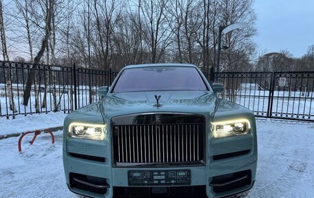 Rolls-Royce Cullinan, 2023 год, 42 000 000 рублей, 3 фотография