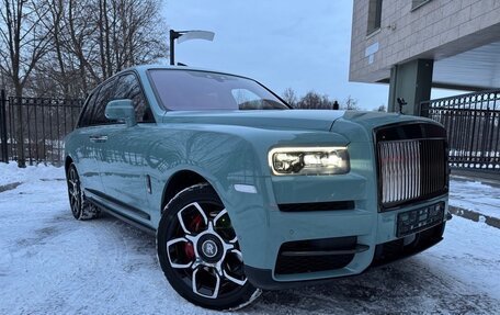 Rolls-Royce Cullinan, 2023 год, 42 000 000 рублей, 2 фотография