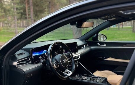 KIA K5, 2022 год, 2 100 000 рублей, 7 фотография