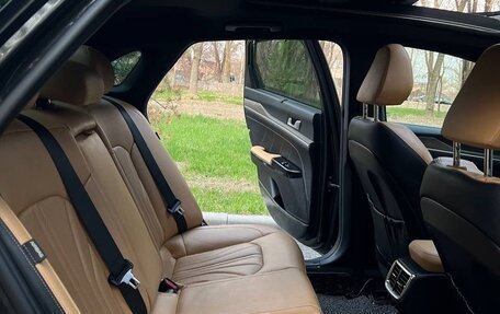 KIA K5, 2022 год, 2 100 000 рублей, 11 фотография