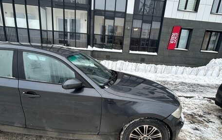 BMW 1 серия, 2006 год, 620 000 рублей, 3 фотография