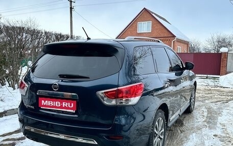 Nissan Pathfinder, 2017 год, 1 990 000 рублей, 5 фотография