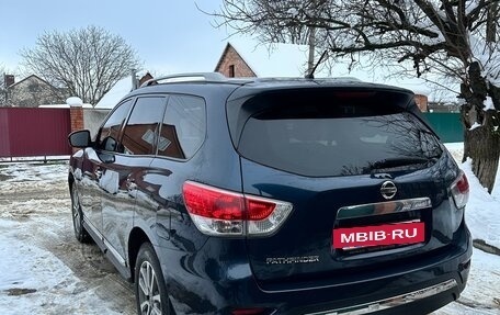 Nissan Pathfinder, 2017 год, 1 990 000 рублей, 6 фотография