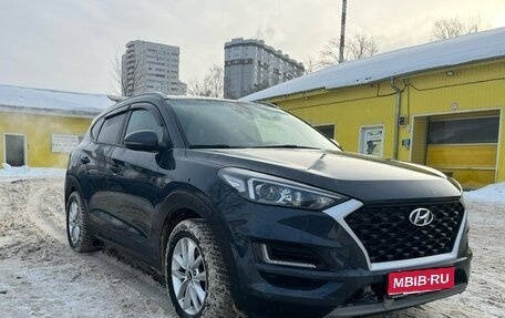 Hyundai Tucson III, 2019 год, 2 300 000 рублей, 1 фотография