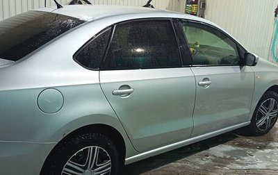 Volkswagen Polo VI (EU Market), 2014 год, 750 000 рублей, 1 фотография