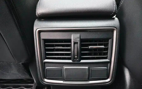 Subaru Forester, 2023 год, 2 673 000 рублей, 13 фотография