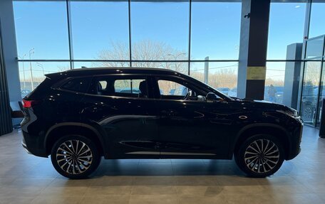 CheryExeed TXL, 2024 год, 3 880 000 рублей, 4 фотография