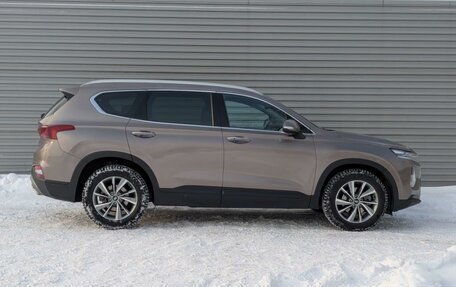 Hyundai Santa Fe IV, 2018 год, 2 520 000 рублей, 4 фотография