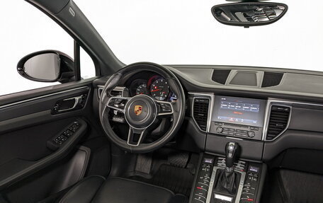 Porsche Macan I рестайлинг, 2018 год, 4 350 000 рублей, 26 фотография