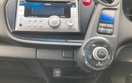 Honda Insight II рестайлинг, 2013 год, 834 000 рублей, 24 фотография