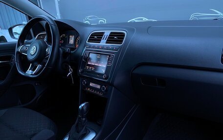 Volkswagen Polo VI (EU Market), 2018 год, 1 498 700 рублей, 8 фотография