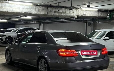 Mercedes-Benz E-Класс, 2009 год, 1 120 000 рублей, 3 фотография