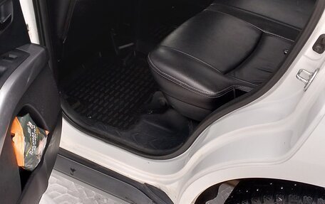 Mitsubishi Outlander III рестайлинг 3, 2010 год, 1 050 000 рублей, 13 фотография