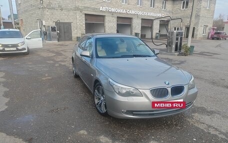 BMW 5 серия, 2009 год, 1 000 000 рублей, 2 фотография