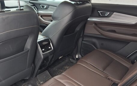 Chery Tiggo 8 Pro, 2021 год, 1 840 000 рублей, 5 фотография