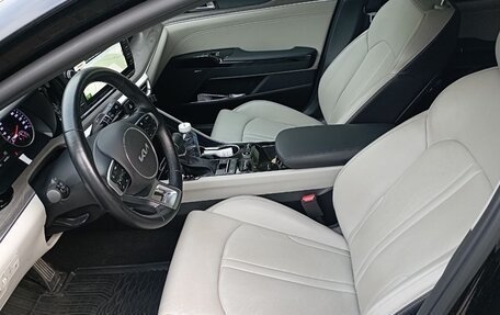 KIA K5, 2022 год, 3 100 000 рублей, 6 фотография