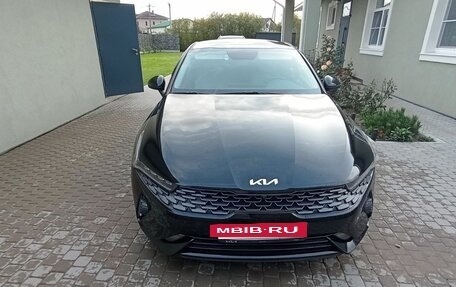 KIA K5, 2022 год, 3 100 000 рублей, 9 фотография