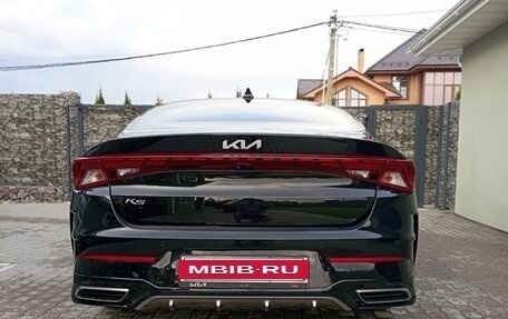 KIA K5, 2022 год, 3 100 000 рублей, 2 фотография