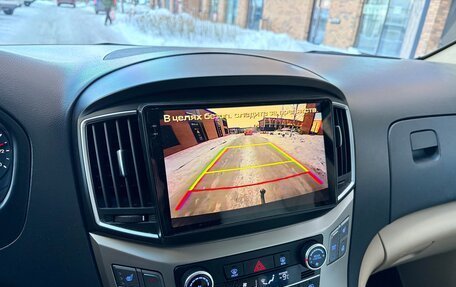 Hyundai H-1 II рестайлинг, 2021 год, 3 850 000 рублей, 12 фотография