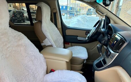 Hyundai H-1 II рестайлинг, 2021 год, 3 850 000 рублей, 23 фотография