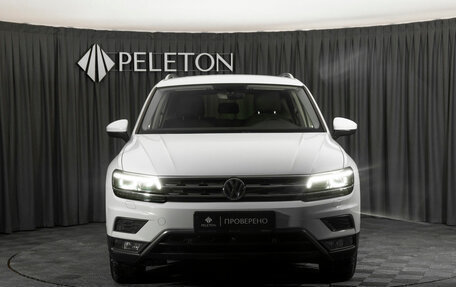 Volkswagen Tiguan II, 2017 год, 2 880 000 рублей, 3 фотография