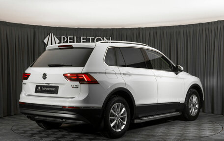 Volkswagen Tiguan II, 2017 год, 2 880 000 рублей, 5 фотография