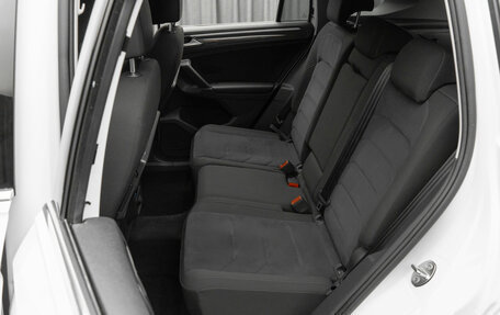 Volkswagen Tiguan II, 2017 год, 2 880 000 рублей, 14 фотография