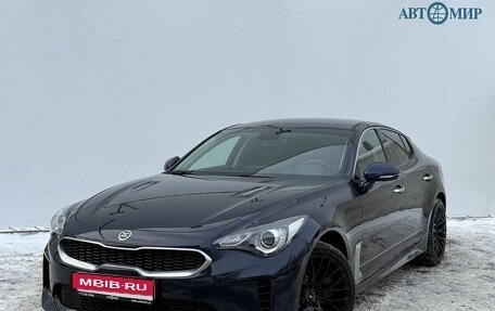 KIA Stinger I, 2018 год, 1 990 000 рублей, 1 фотография