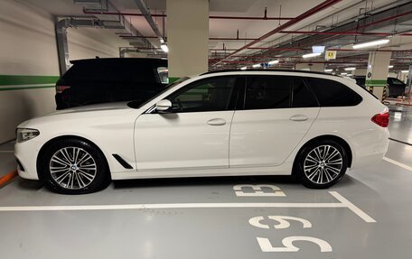 BMW 5 серия, 2019 год, 3 840 000 рублей, 1 фотография
