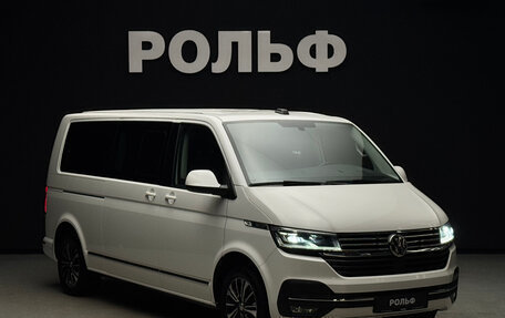 Volkswagen Multivan T6 рестайлинг, 2020 год, 6 650 000 рублей, 1 фотография