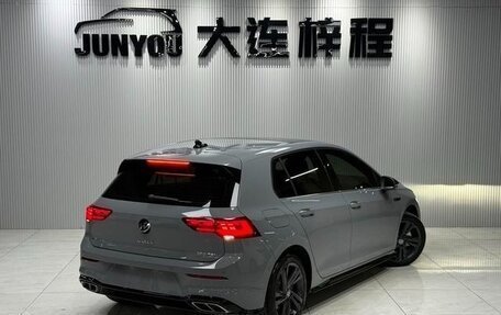 Volkswagen Golf VIII, 2022 год, 2 300 000 рублей, 5 фотография