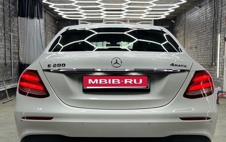 Mercedes-Benz E-Класс, 2020 год, 4 299 000 рублей, 3 фотография