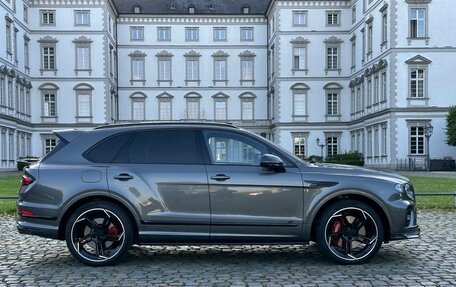 Bentley Bentayga I, 2025 год, 49 086 000 рублей, 4 фотография