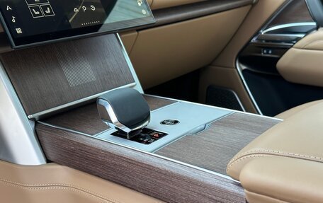 Land Rover Range Rover IV рестайлинг, 2025 год, 30 990 000 рублей, 7 фотография