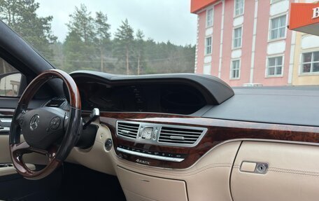 Mercedes-Benz S-Класс, 2013 год, 1 650 000 рублей, 21 фотография